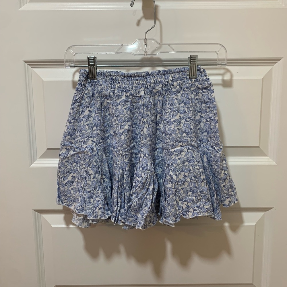 Thrifted Find/ C: Blue/White/ S: Medium